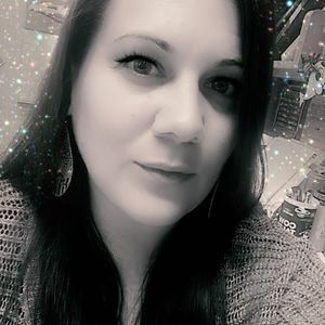 Meet your Posher, Candice